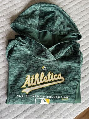 Majestic Green Athletics Script Hooded Pullover